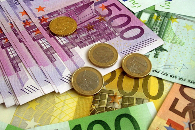  Tỷ giá euro hôm nay 18/2: Đa số ngân hàng tiếp tục tăng